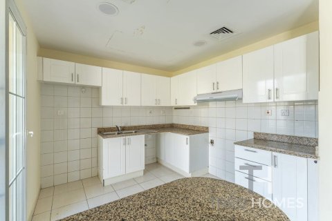 Villa en The Springs, Dubai, 3 dormitorios, 228 m², № 16859 - foto 7