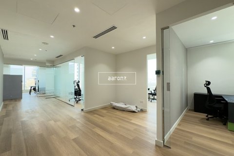 Office in Dubai Marina, Dubai 115 sq.m. № 54826 - photo 1
