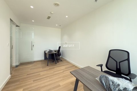 Office in Dubai Marina, Dubai 115 sq.m. № 54826 - photo 10