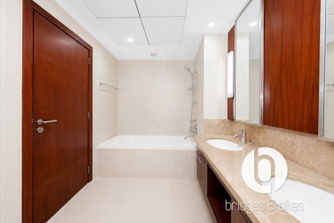 Apartamento en Downtown Dubai (Downtown Burj Dubai), Dubai, 2 dormitorios, 109 m², № 119124 - foto 24