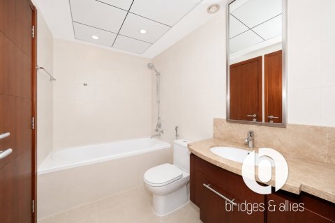 Apartamento en Downtown Dubai (Downtown Burj Dubai), Dubai, 2 dormitorios, 109 m², № 119124 - foto 21