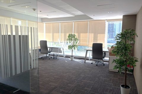 Oficina en Jumeirah Lake Towers, Dubai, 51 m², № 119121 - foto 9