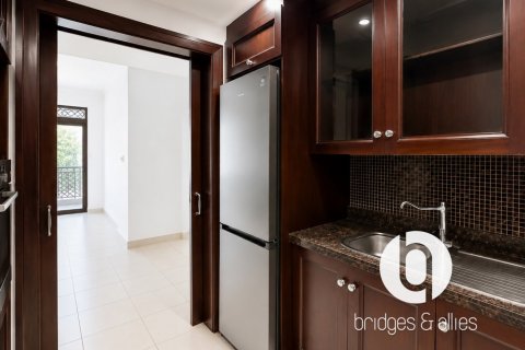Apartamento en Old Town, Dubai, 1 dormitorio, 75 m², № 119123 - foto 8