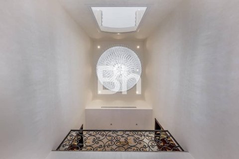 Villa in The Villa, Dubai 5 bedrooms, 945 sq.m. № 58079 - photo 2