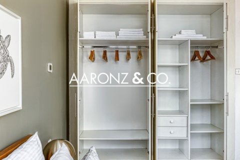 Apartment in Dubai Marina, Dubai 2 bedrooms, 109 sq.m. № 58089 - photo 13