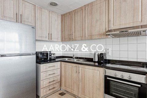 Apartment in Dubai Marina, Dubai 2 bedrooms, 109 sq.m. № 58089 - photo 10