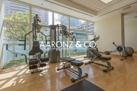 Apartment in Dubai Marina, Dubai 2 bedrooms, 109 sq.m. № 58089 - photo 16