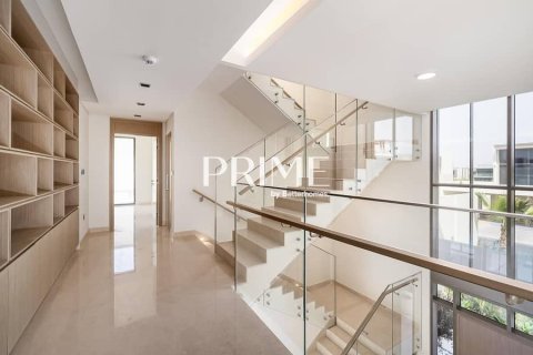 Villa in Dubai Hills Estate, Dubai 5 bedrooms, 798 sq.m. № 57951 - photo 6