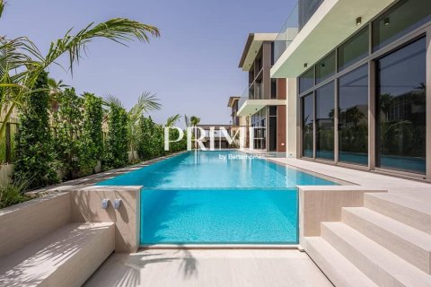 Villa in Dubai Hills Estate, Dubai 5 bedrooms, 798 sq.m. № 57951 - photo 1