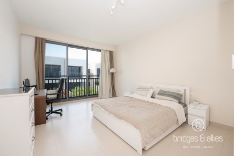 Villa en Dubai Hills Estate, Dubai, 3 dormitorios, 202.6 m², № 78008 - foto 10