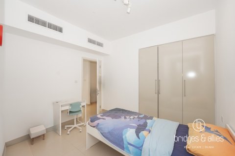 Villa en Dubai Hills Estate, Dubai, 3 dormitorios, 202.6 m², № 78008 - foto 17