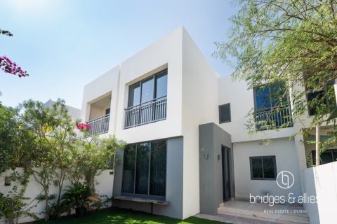 Villa en Dubai Hills Estate, Dubai, 3 dormitorios, 202.6 m², № 78008 - foto 22