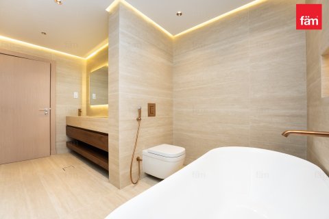 Apartment in Palm Jumeirah, Dubai 2 bedrooms, 185.2 sq.m. № 115391 - photo 14