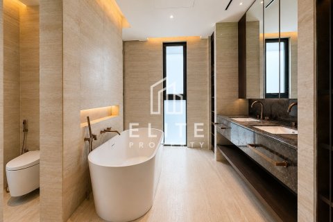 Villa in Tilal Al Ghaf, Dubai 5 bedrooms, 551 sq.m. № 141272 - photo 9