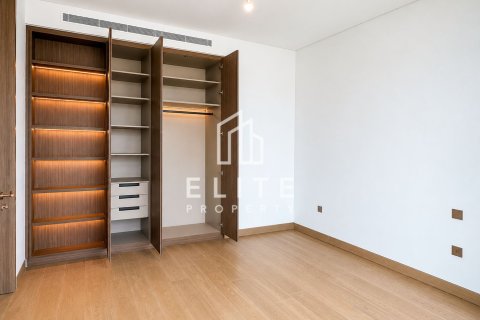 Villa in Tilal Al Ghaf, Dubai 5 bedrooms, 551 sq.m. № 141272 - photo 20