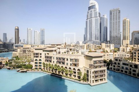 Appartement à The Residences, Downtown Dubai (Downtown Burj Dubai), Dubai, 2 chambres, 122 m², № 86824