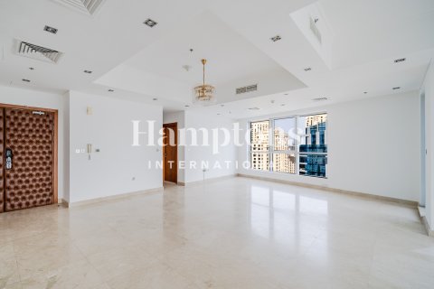 Penthouse in The Address Dubai Marina, Dubai Marina, Dubai 5 bedrooms, 350.52023191 sq.m. № 112470 - photo 15