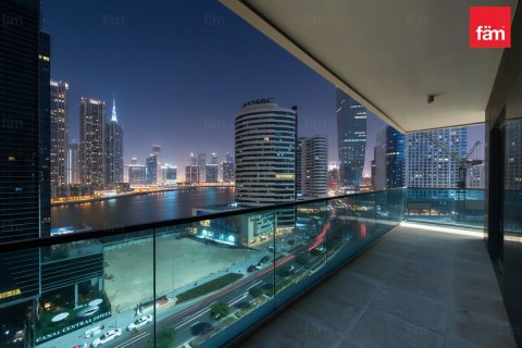 Apartment in Business Bay, Dubai 3 bedrooms, 151.9 sq.m. № 95772 - photo 21
