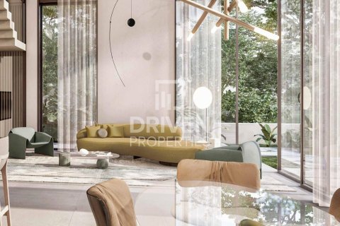 Villa in Nad Al Sheba 1, Nadd Al Sheba, Dubai 3 bedrooms, 357 sq.m. № 20177 - photo 1