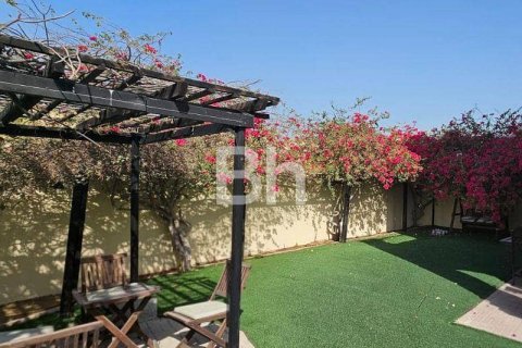 فيلا في The Springs, دبي 2 غرف نوم, 313 م² رقم 23459 - صورة 12