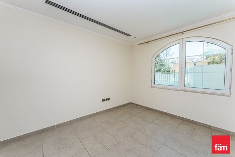 Снять в аренду виллу в Jumeirah Park, Дубай: 5 спален, 953.9м², № 100175 - фото 15