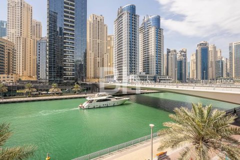 Снять в аренду квартиру в Дубай Марине, Дубай: 6 спален, 891м², № 22889 - фото 21