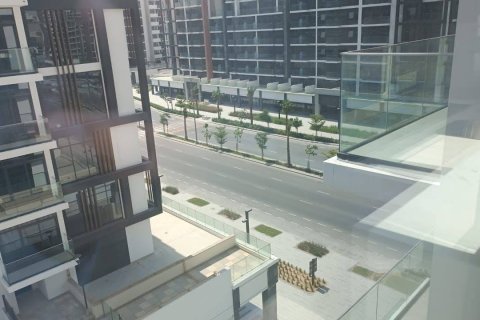 Apartment in AZIZI RIVIERA in Dubai 1 bedroom, 53 sq.m. № 31129 - photo 4
