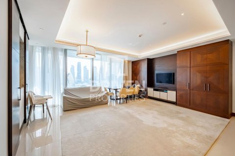 Apartment in The Address Sky View Towers, Downtown Dubai (Downtown Burj Dubai), Dubai 3 bedrooms, 188 sq.m. № 20696 - photo 3