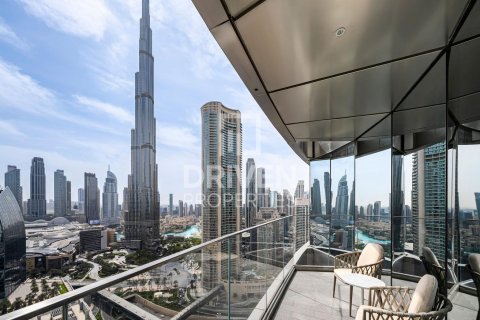Apartment in The Address Sky View Towers, Downtown Dubai (Downtown Burj Dubai), Dubai 3 bedrooms, 188 sq.m. № 20696 - photo 1
