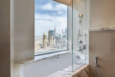 Apartment in The Address Sky View Towers, Downtown Dubai (Downtown Burj Dubai), Dubai 3 bedrooms, 188 sq.m. № 20696 - photo 15