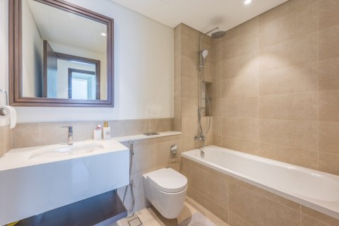 Apartment in Dubai Marina, Dubai 2 bedrooms, 111 sq.m. № 103231 - photo 14