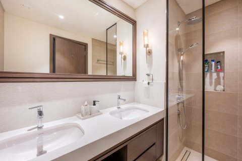 Apartment in Dubai Marina, Dubai 2 bedrooms, 111 sq.m. № 103231 - photo 19