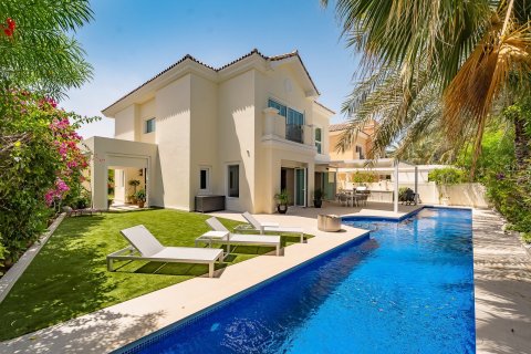 Villa à Dubai Sports City, Dubai, 5 chambres, 448 m², № 103235 - photo 25