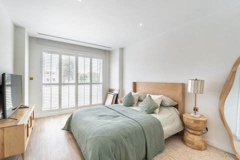 Villa à Dubai Sports City, Dubai, 5 chambres, 448 m², № 103235 - photo 26