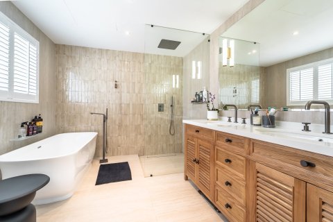 Villa à Dubai Sports City, Dubai, 5 chambres, 448 m², № 103235 - photo 19