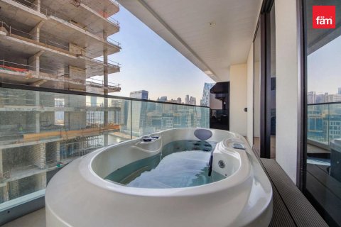 Apartment in Business Bay, Dubai 1 bedroom, 140.6 sq.m. № 135242 - photo 4