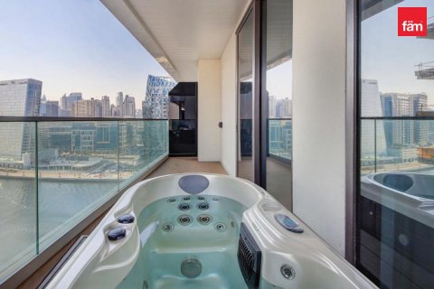 Apartment in Business Bay, Dubai 1 bedroom, 140.6 sq.m. № 135242 - photo 8