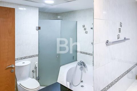Снять в аренду квартиру в Дубай Марине, Дубай: 1 спальня, 112м², № 23387 - фото 15