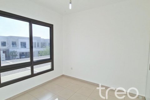 Adosado en Zahra Townhouses, Town Square, Dubai, 3 dormitorios, 199.37 m², № 134612 - foto 4
