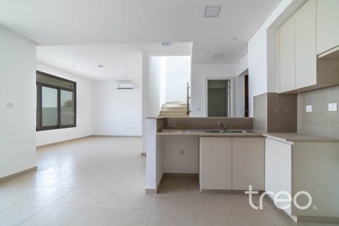 Villa in Hayat Townhouses, Town Square, Dubai 3 bedrooms, 205.41 sq.m. № 134614 - photo 3