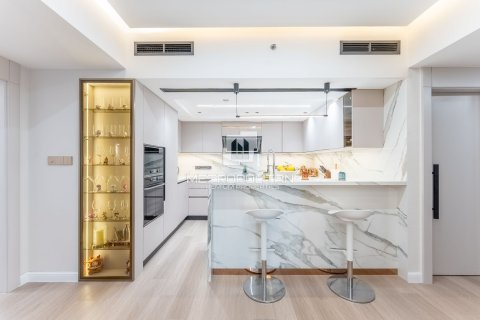 Apartment in The Lofts, Downtown Dubai (Downtown Burj Dubai), Dubai 2 bedrooms, 143 sq.m. № 73370 - photo 21