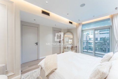 Apartment in The Lofts, Downtown Dubai (Downtown Burj Dubai), Dubai 2 bedrooms, 143 sq.m. № 73370 - photo 8