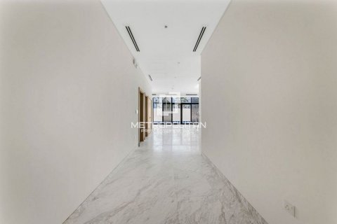 Снять в аренду виллу в District One, Мохаммед Бин Рашид Сити, Дубай: 4 спальни, 627м², № 73368 - фото 15