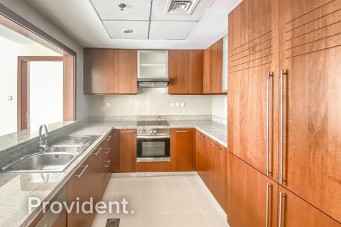 Apartment in Downtown Dubai (Downtown Burj Dubai), Dubai 2 bedrooms, 114.7 sq.m. № 30624 - photo 10