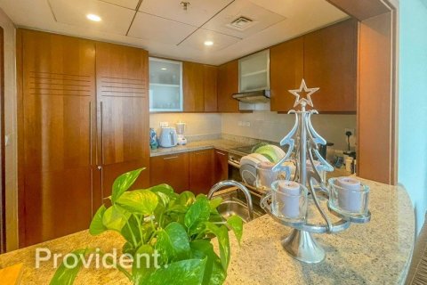 Apartment in Downtown Dubai (Downtown Burj Dubai), Dubai 2 bedrooms, 114.7 sq.m. № 30624 - photo 13