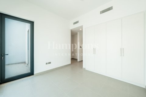 Villa en Arabian Ranches 2, Dubai, 3 dormitorios, 185.43438800 m², № 12651 - foto 5
