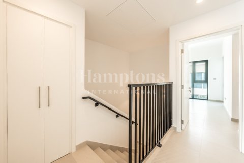 Villa en Arabian Ranches 2, Dubai, 3 dormitorios, 185.43438800 m², № 12651 - foto 7
