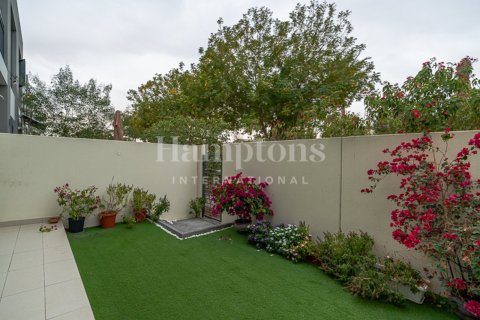 Villa en Arabian Ranches 2, Dubai, 3 dormitorios, 185.43438800 m², № 12651 - foto 13