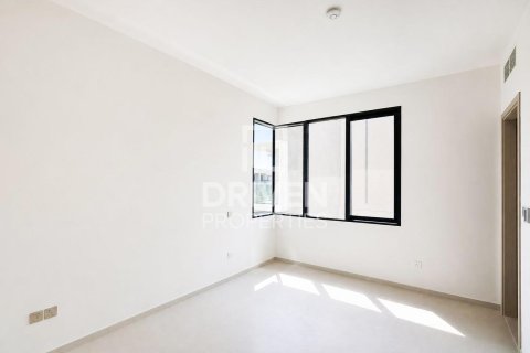 Villa in Jebel Ali, Dubai 4 bedrooms, 763.48 sq.m. № 127831 - photo 17