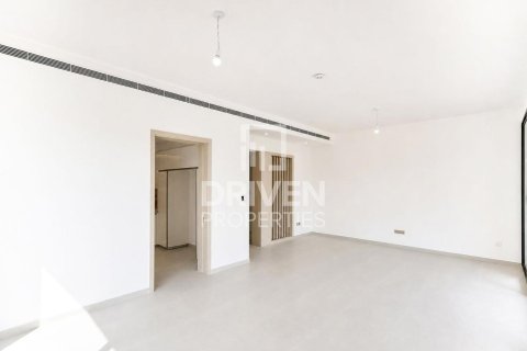 Villa in Jebel Ali, Dubai 4 bedrooms, 763.48 sq.m. № 127831 - photo 4